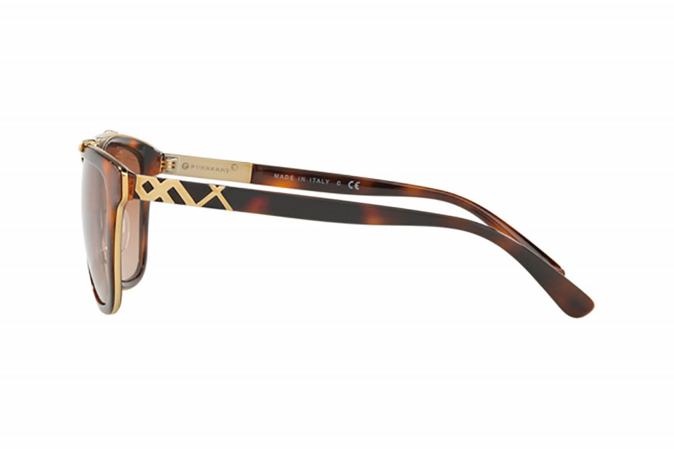 Kính mát Burberry BE4240 3316/13(56)