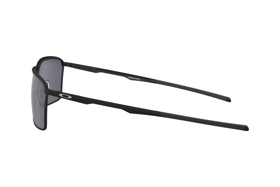 Oakley Conductor 6 OO4106-01(58)