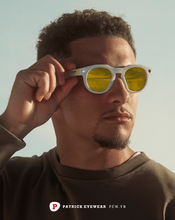 Thông tin về kính Oakley META đầu tiên