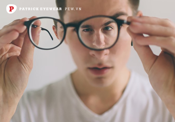 Gọng kính bị lệch: Nguyên nhân và cách khắc phục