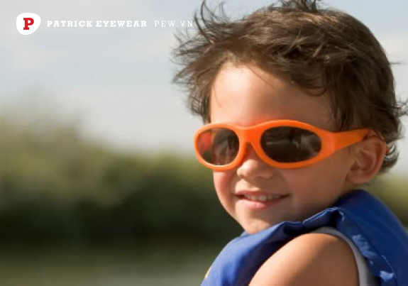 Viêm kết mạc mắt ở trẻ sơ sinh có nguy hiểm không, bao lâu khỏi