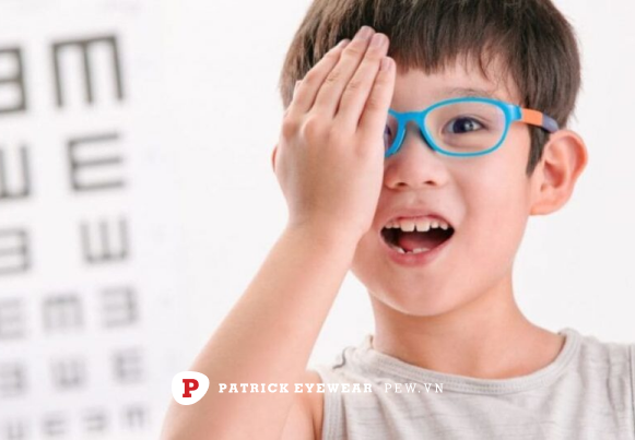 bị cận 1 bên mắt là gì Cận thị lệch: Nguyên nhân và cách điều trị