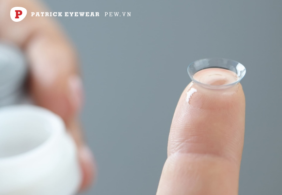 Tác hại của Ortho-K và biến chứng nguy hiểm cho đôi mắt