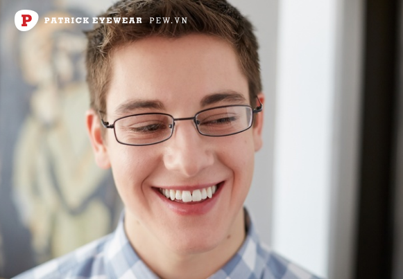 Kính thuốc là gì, công dụng và cách lựa chọn