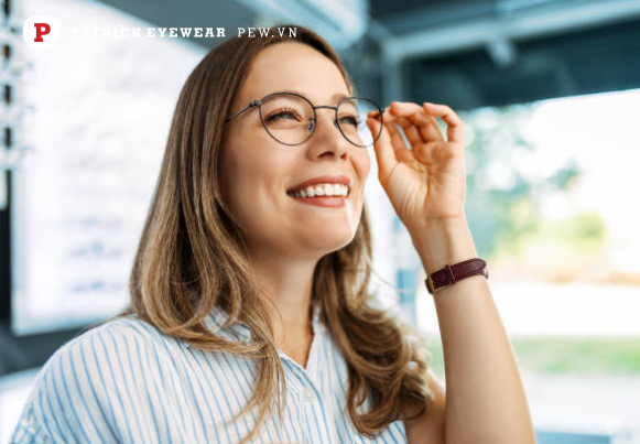 Tại sao nên chọn tròng kính chống tia UV