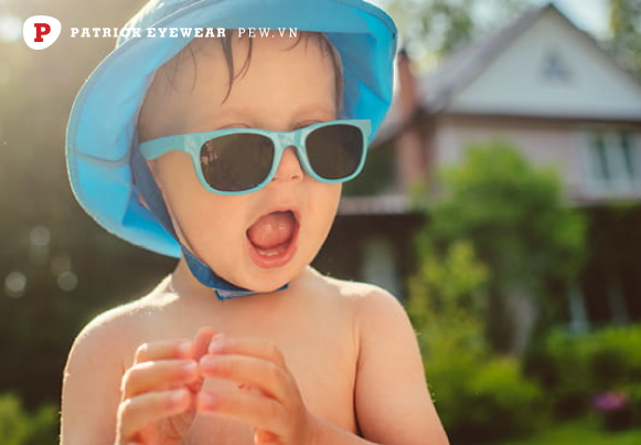 Tại sao nên chọn tròng kính chống tia UV