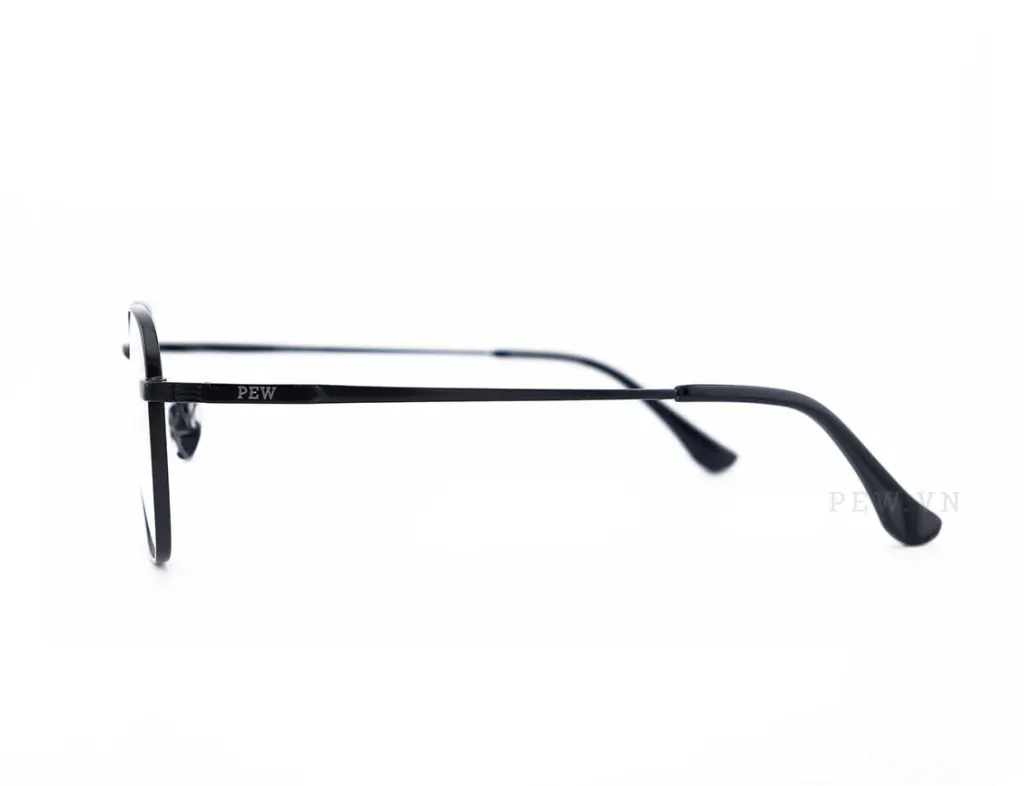 PEW PO9687 C1(49)